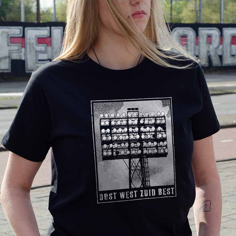 T-shirt regular - Oost west zuid best - Lichtmast