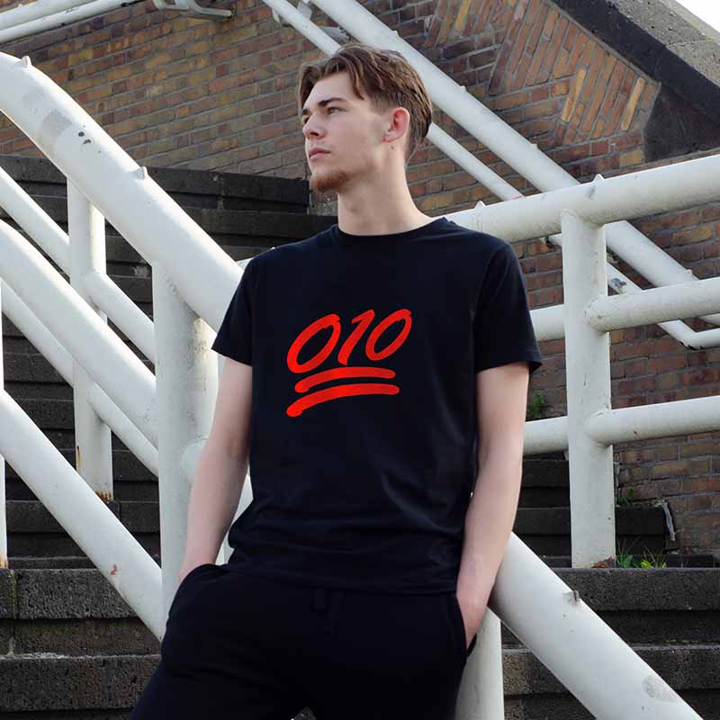T-shirt regular - 010 - logo voor groot