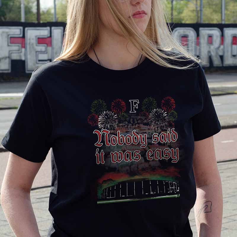 T-shirt regular zwart - Nobody said it was easy