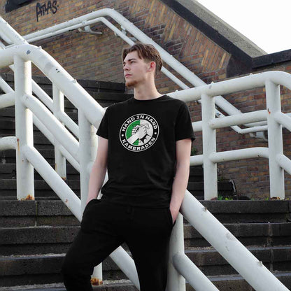 T-shirt regular zwart - Groen wit - Hand in Hand