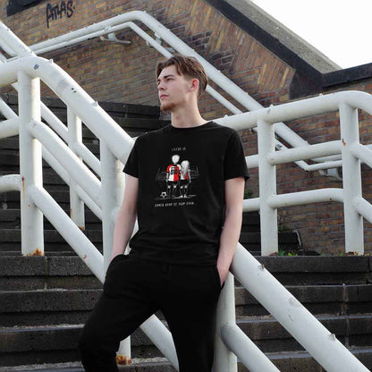 T-shirt regular zwart - Liefde is samen naar de kuip gaan